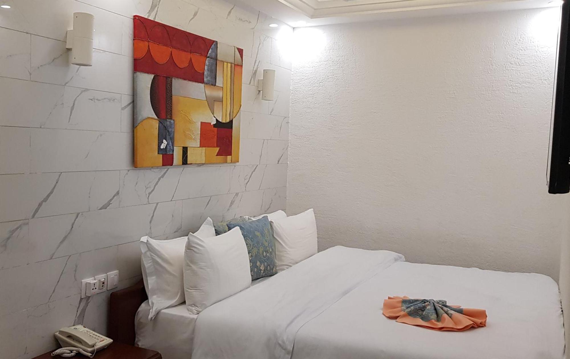 דואלה Grand Hotel Akwa מראה חיצוני תמונה